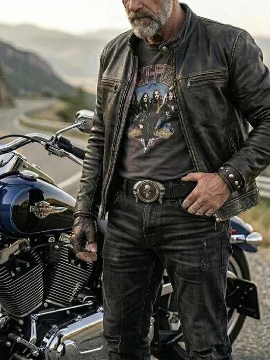 Triple Skull Genuine Leather Biker Belt Antique Silver Gothic Skull Buckle - Picture 3 of 3